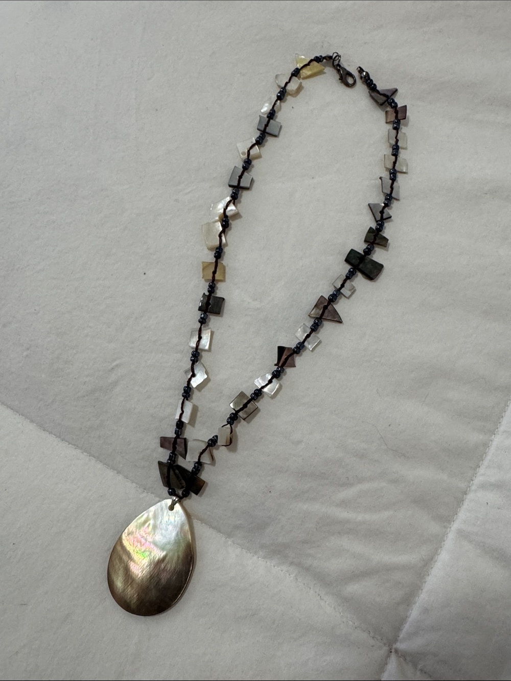 Mother-of-Pearl Teardrop Pendant Necklace in Iridescent Cream and Brown